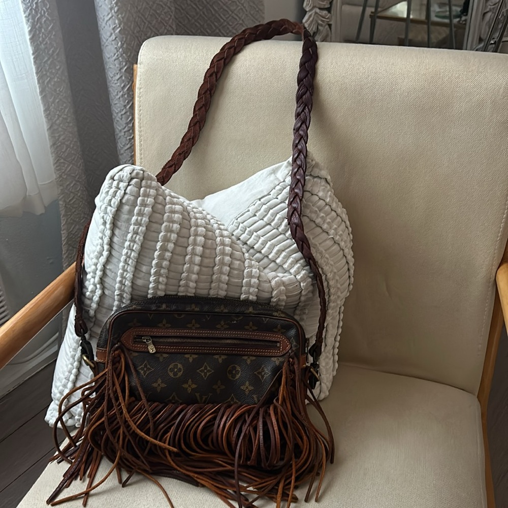 Vintage Louie with leather fringes❤️ - Picture 7 of 7